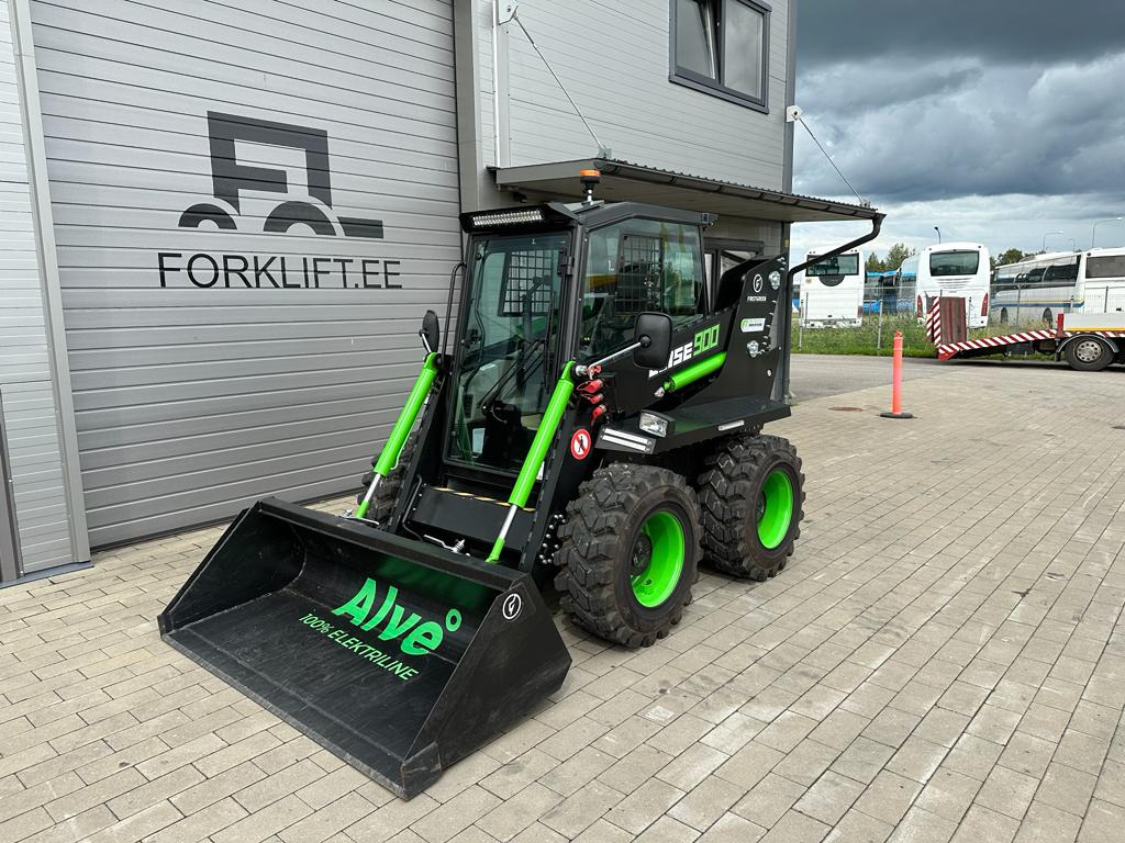 Firstgreen Elise 900 - Skid steer loader: picture 1 Firstgreen Elise 900 - Skid steer loader: picture 1
