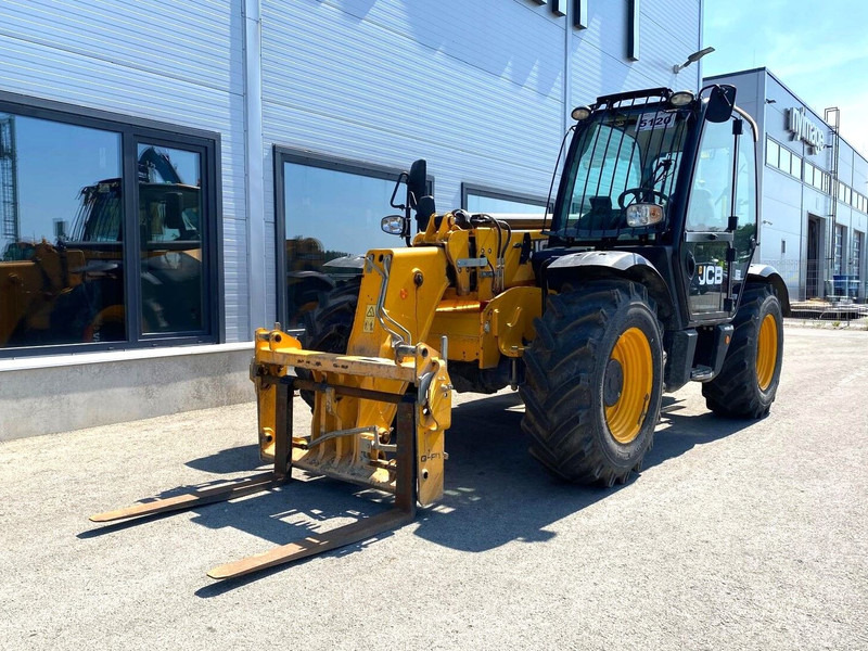 JCB 535-95 - Telescopic handler: picture 1 JCB 535-95 - Telescopic handler: picture 1