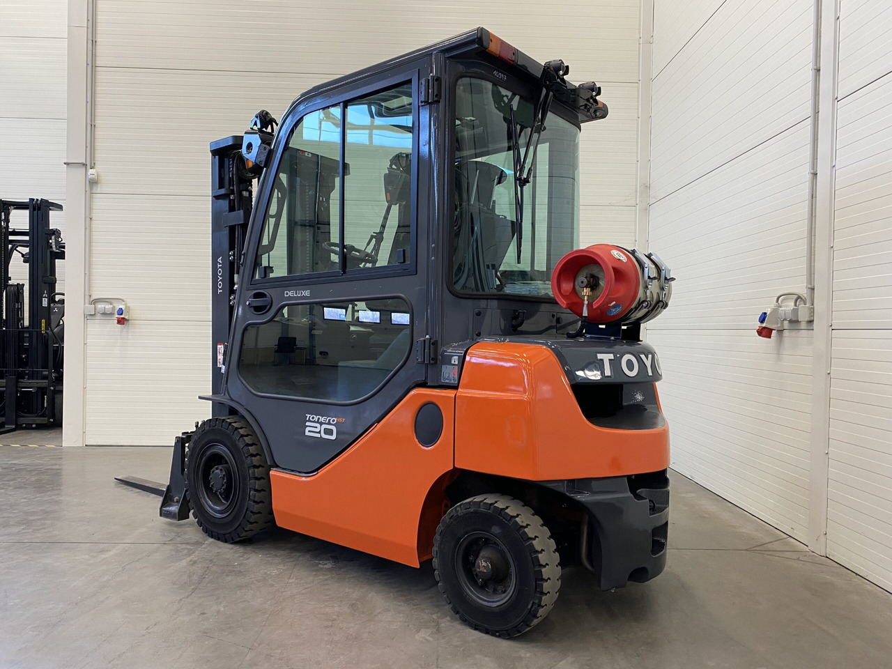 Toyota 06-8FG20F - LPG forklift: picture 2 Toyota 06-8FG20F - LPG forklift: picture 2