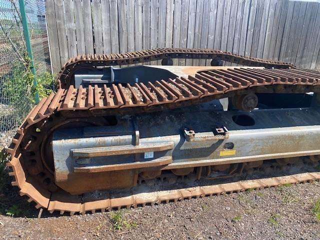 Doosan DX 420 LC-3 Complete unused u/c  - Track for Construction machinery: picture 3 Doosan DX 420 LC-3 Complete unused u/c  - Track for Construction machinery: picture 3