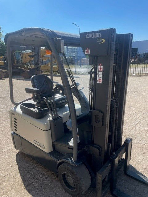 Crown SC5340-1.8 - Forklift: picture 4 Crown SC5340-1.8 - Forklift: picture 4