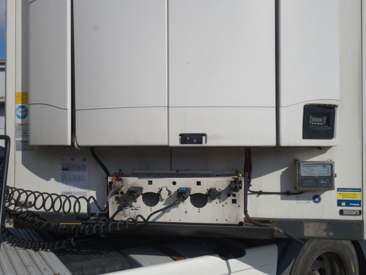 Refrigerator semi-trailer Krone SD Carrier Vector 1350: picture 7 Refrigerator semi-trailer Krone SD Carrier Vector 1350: picture 7