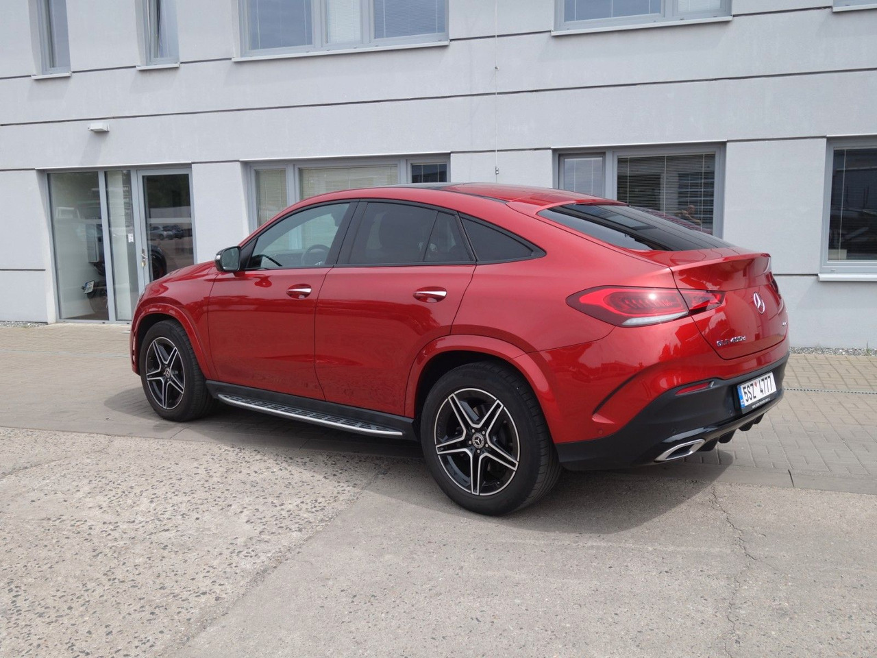 Mercedes-Benz GLE 400 d 4Matic Coupe Pano - SUV: picture 4 Mercedes-Benz GLE 400 d 4Matic Coupe Pano - SUV: picture 4
