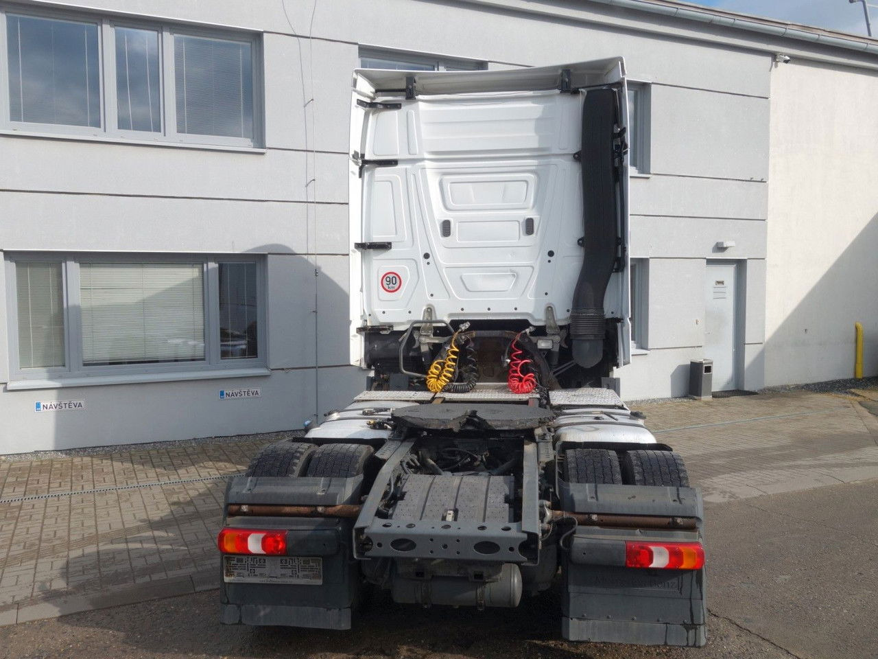 Mercedes-Benz Actros 1845 LS SD, Giga Space - Tractor unit: picture 5 Mercedes-Benz Actros 1845 LS SD, Giga Space - Tractor unit: picture 5