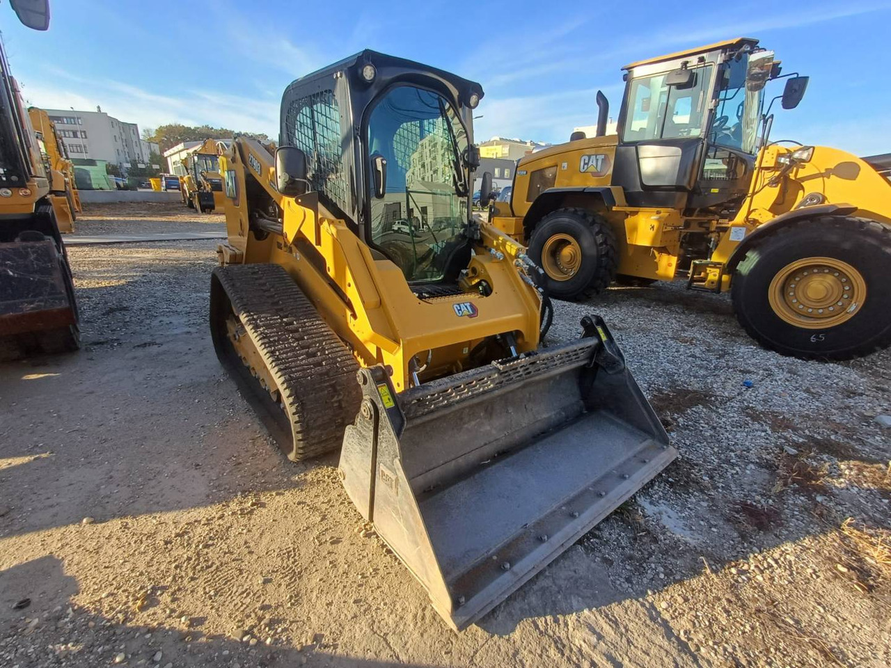 CAT 279D3 - Compact track loader: picture 2 CAT 279D3 - Compact track loader: picture 2