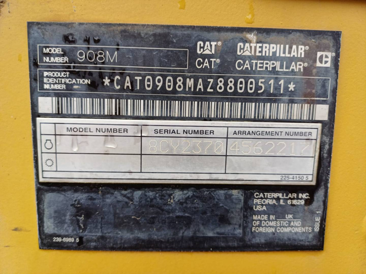 Wheel loader CAT 908M: picture 6