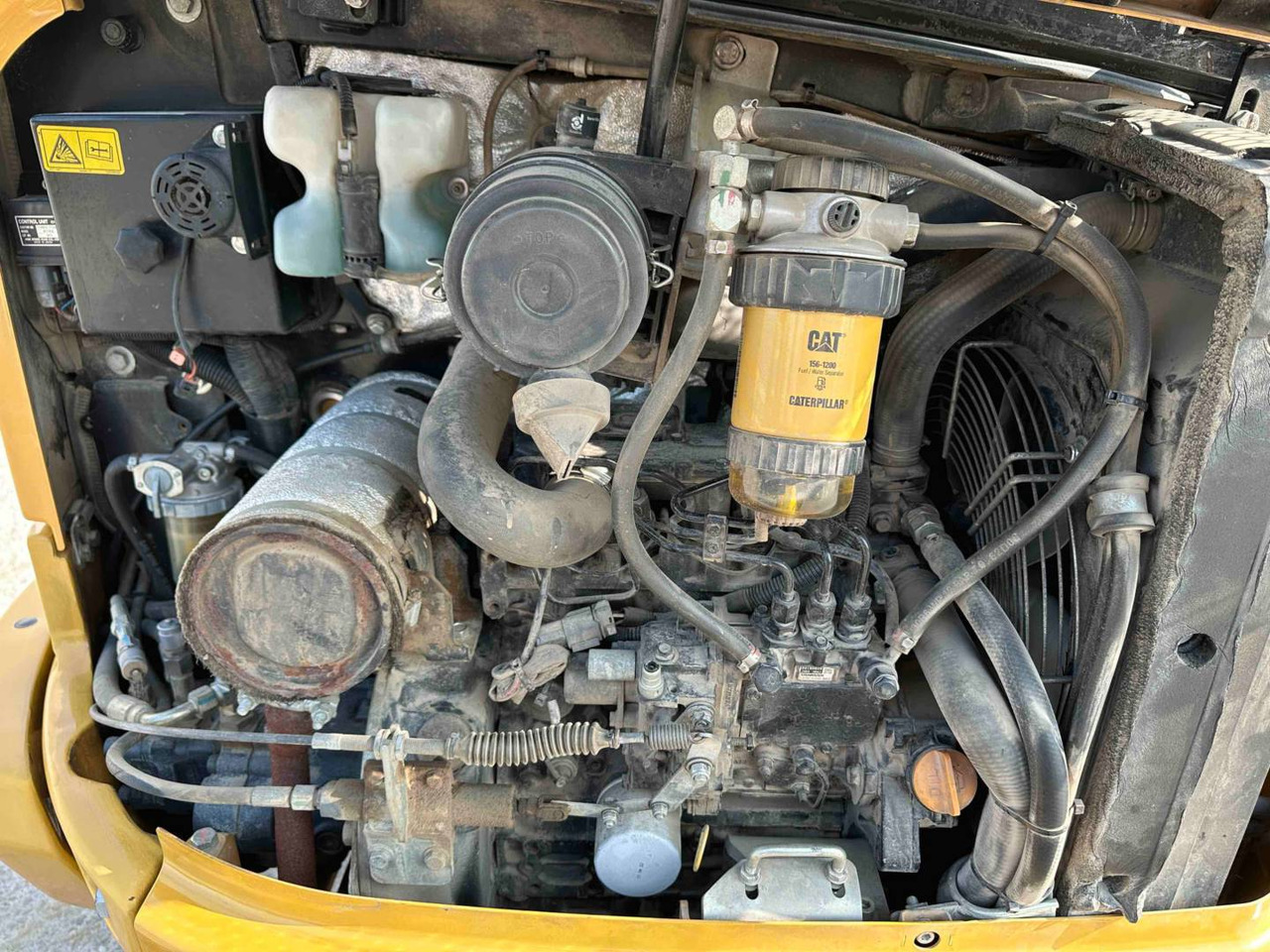 Crawler excavator CAT 302.7DCR: picture 7