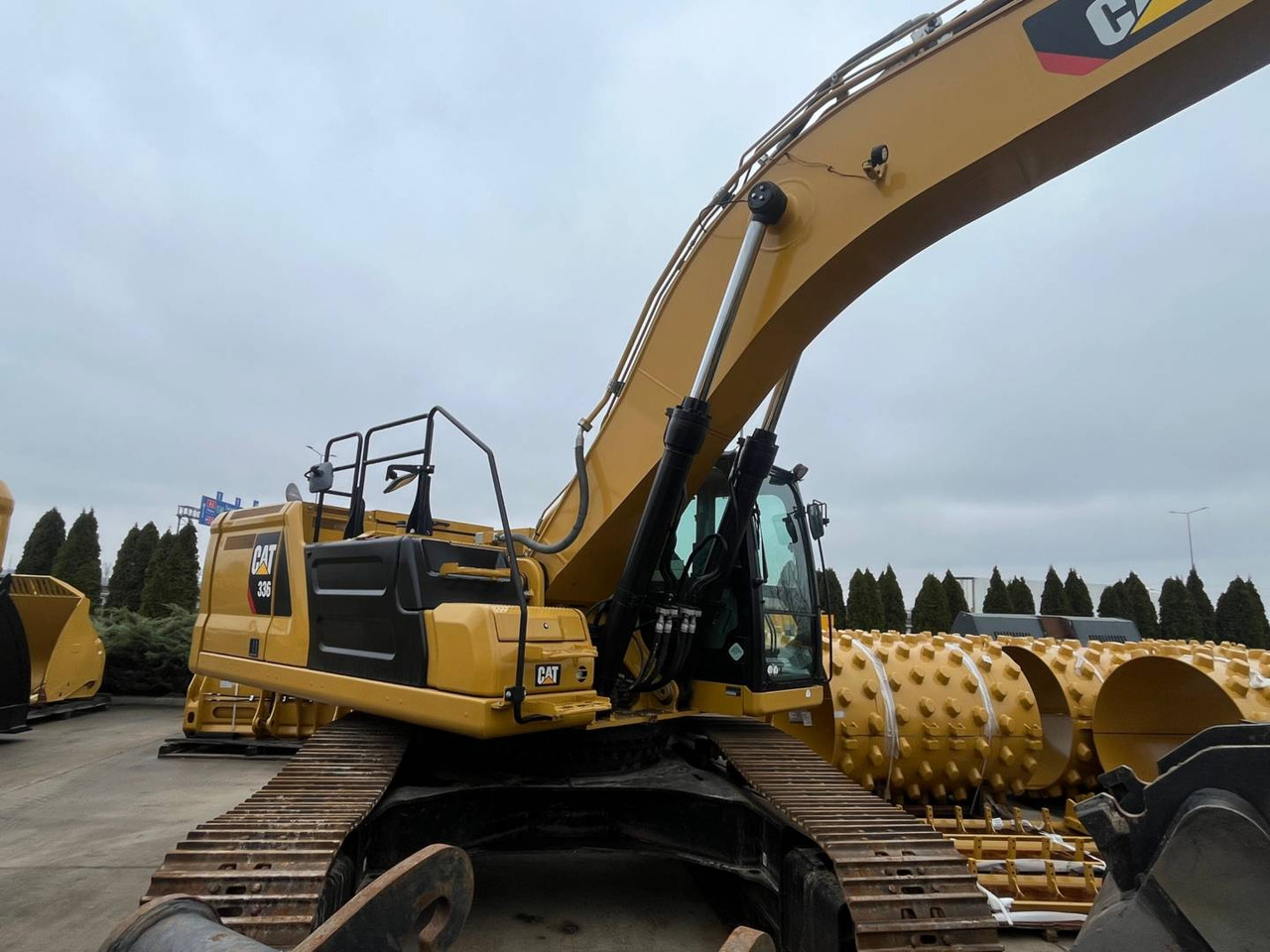 CAT 336 - Crawler excavator: picture 2 CAT 336 - Crawler excavator: picture 2