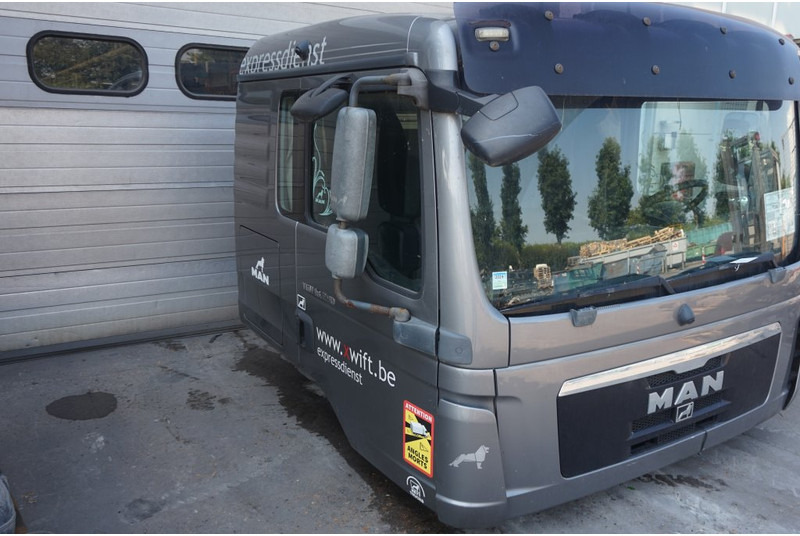 MAN F99L34 TGM - Cab and interior for Truck: picture 3 MAN F99L34 TGM - Cab and interior for Truck: picture 3