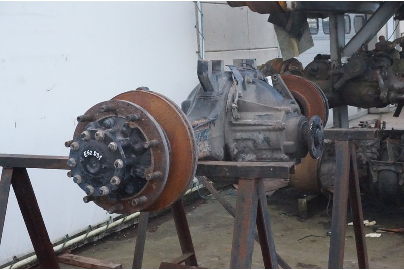 MAN HY-1350-15 38:15 81.35003-7671 - Rear axle for Truck: picture 2 MAN HY-1350-15 38:15 81.35003-7671 - Rear axle for Truck: picture 2