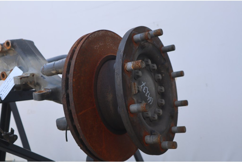 MAN VOK-08-44 - Front axle for Truck: picture 3 MAN VOK-08-44 - Front axle for Truck: picture 3