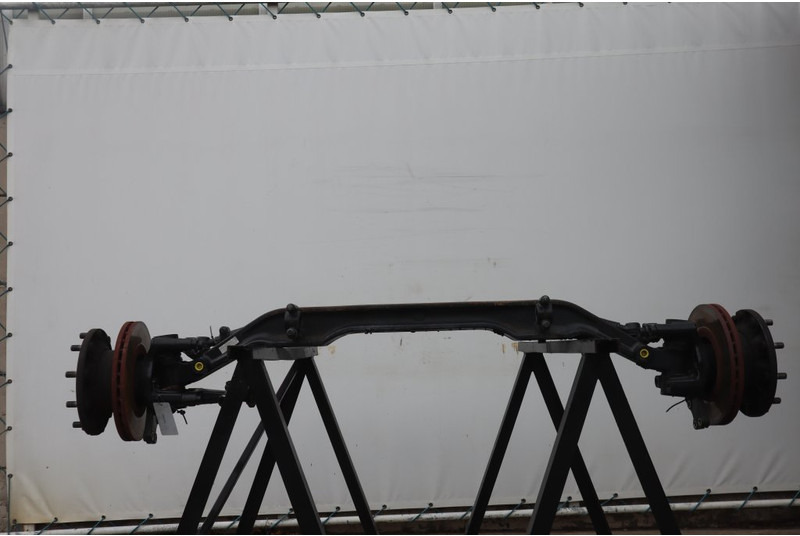MAN VOK-09-41 - Front axle for Truck: picture 1 MAN VOK-09-41 - Front axle for Truck: picture 1