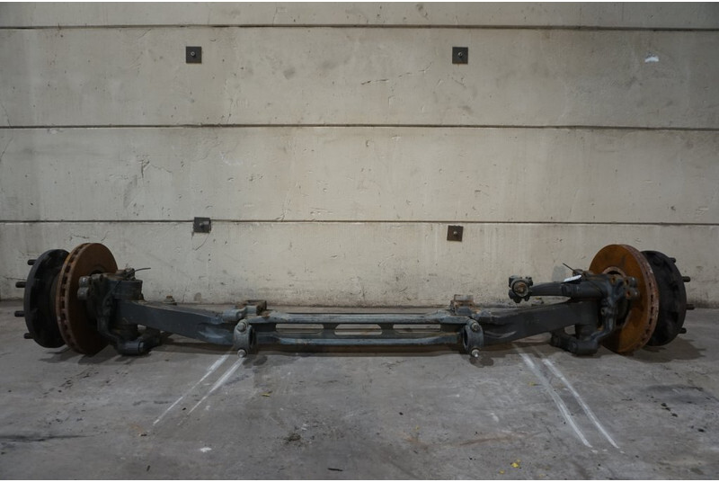 Mercedes-Benz F-8/C22.5 RECHT - Front axle for Truck: picture 1 Mercedes-Benz F-8/C22.5 RECHT - Front axle for Truck: picture 1