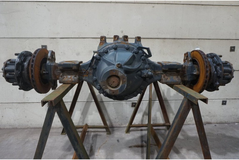 Mercedes-Benz R440-13A/C22.5 41/18 I=2.278 - Rear axle for Truck: picture 1 Mercedes-Benz R440-13A/C22.5 41/18 I=2.278 - Rear axle for Truck: picture 1