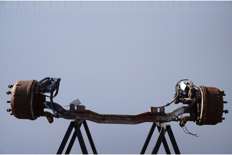 Mercedes-Benz VL4/29D-7.5 - Front axle for Truck: picture 1 Mercedes-Benz VL4/29D-7.5 - Front axle for Truck: picture 1
