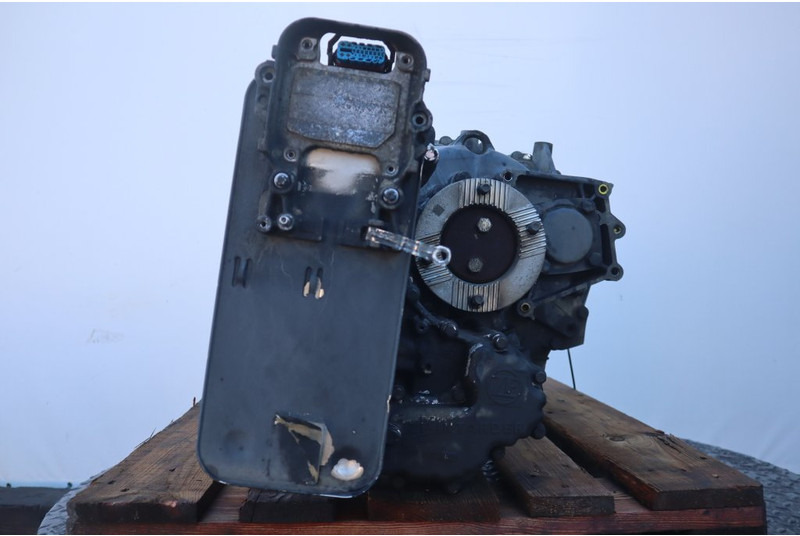 ZF 12AS2331DD+INT3 - Gearbox for Truck: picture 4 ZF 12AS2331DD+INT3 - Gearbox for Truck: picture 4