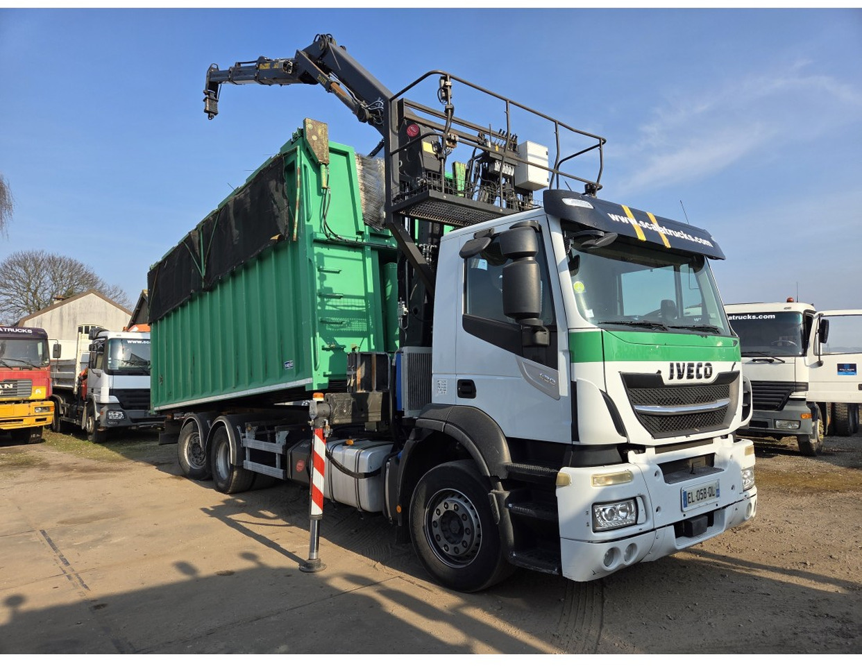IVECO STRALIS 420 6X2 TIPPER CRANE KESLA 17 TON 2 EXT STEERING REAR AXLE - Tipper, Crane truck: picture 2 IVECO STRALIS 420 6X2 TIPPER CRANE KESLA 17 TON 2 EXT STEERING REAR AXLE - Tipper, Crane truck: picture 2