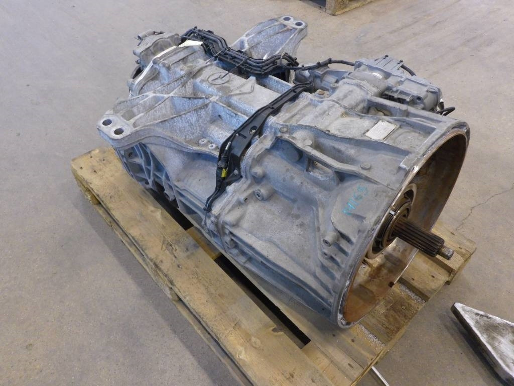 Mercedes-Benz A9602616803 - Gearbox for Truck: picture 1 Mercedes-Benz A9602616803 - Gearbox for Truck: picture 1