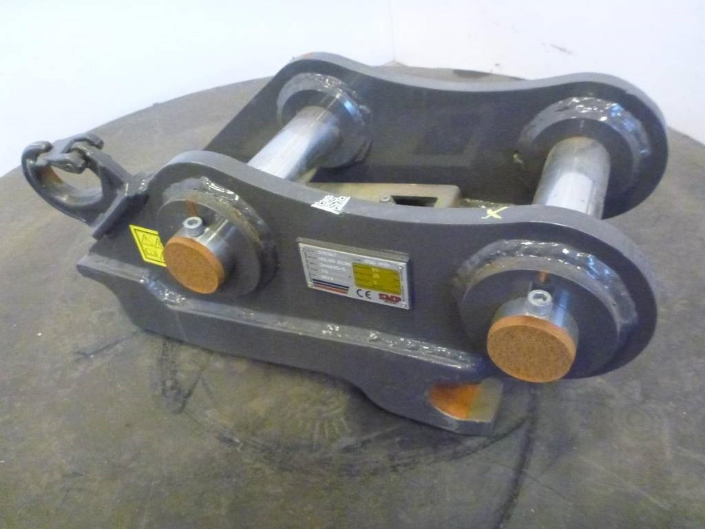 S50 SMP HYD Redskapsfäste Nydel - Hydraulics for Construction machinery: picture 1 S50 SMP HYD Redskapsfäste Nydel - Hydraulics for Construction machinery: picture 1