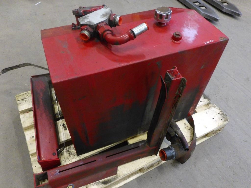 Scania Hydraultank - Hydraulics for Truck: picture 4 Scania Hydraultank - Hydraulics for Truck: picture 4