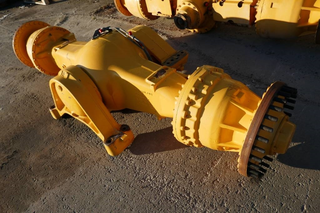 Volvo L 250 G, Bakaxel voe15199814 - Axle and parts for Construction machinery: picture 2 Volvo L 250 G, Bakaxel voe15199814 - Axle and parts for Construction machinery: picture 2