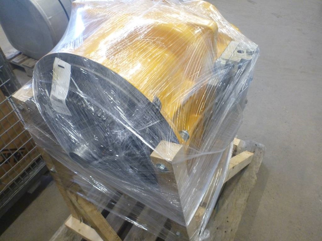 Volvo L70 Växellåda Renoverad, voe22718 - Gearbox for Construction machinery: picture 3 Volvo L70 Växellåda Renoverad, voe22718 - Gearbox for Construction machinery: picture 3