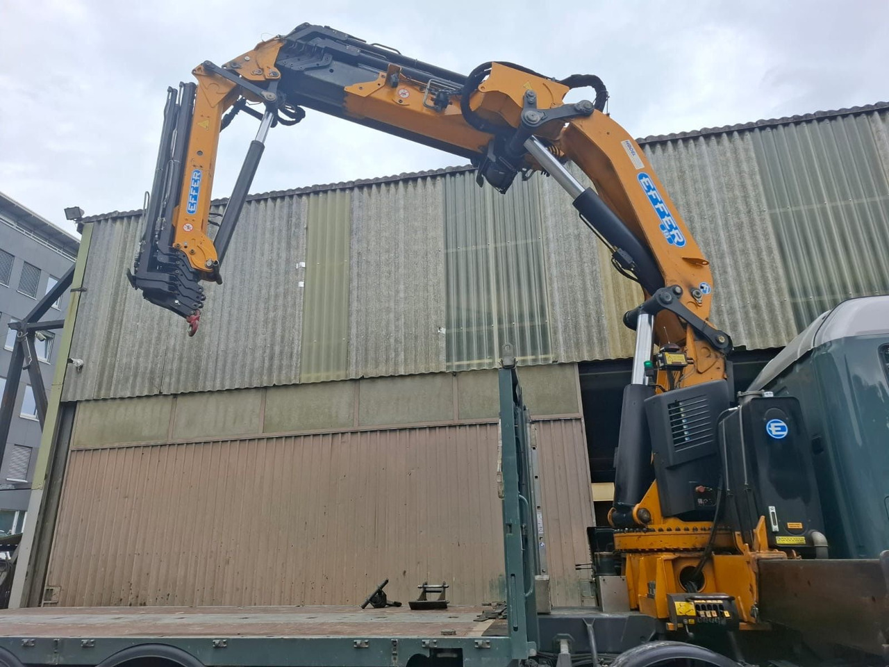 Scania R500 V8 8x2, E5, Effer 585 6S + Flyjib + winch - Crane truck: picture 5 Scania R500 V8 8x2, E5, Effer 585 6S + Flyjib + winch - Crane truck: picture 5
