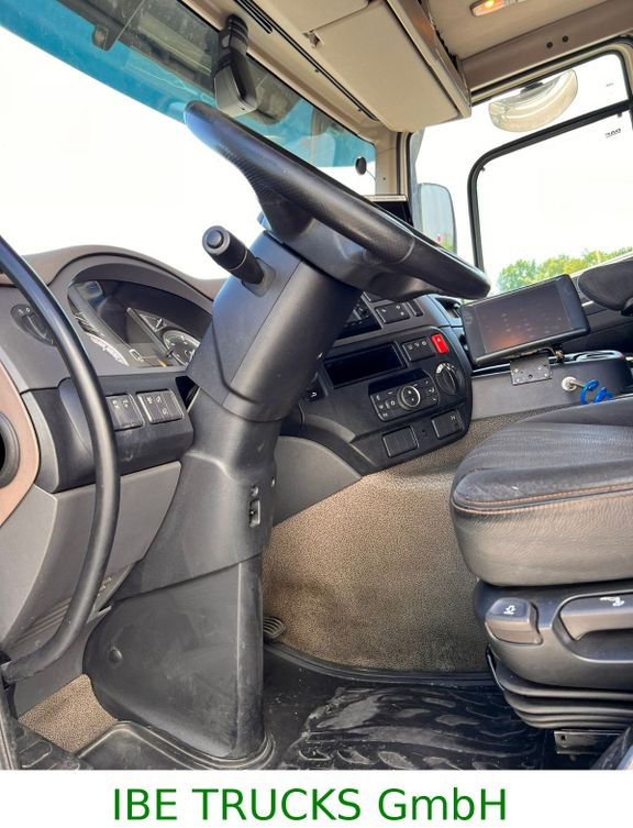 DAF CF 450 4x2, E6, ADR, PTO - Tractor unit: picture 4 DAF CF 450 4x2, E6, ADR, PTO - Tractor unit: picture 4
