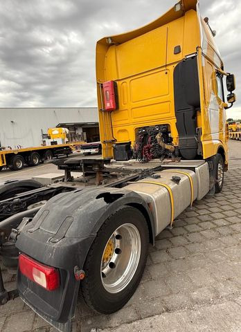 DAF XF460 4x2, Retarder, Euro 6, ALU Felgen - Tractor unit: picture 3 DAF XF460 4x2, Retarder, Euro 6, ALU Felgen - Tractor unit: picture 3