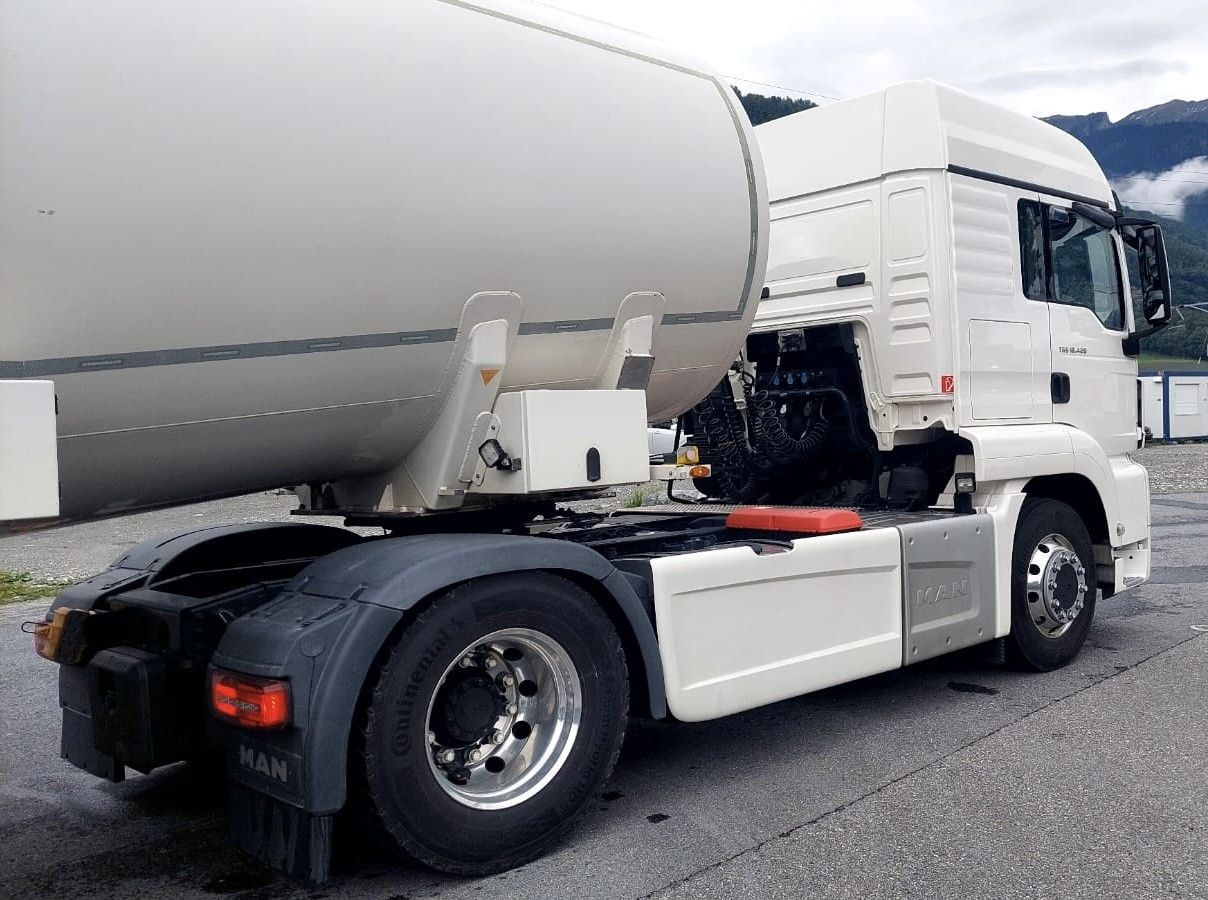 MAN TGS 18.420 4x2, E6, ADR, Retarder - Tractor unit: picture 4 MAN TGS 18.420 4x2, E6, ADR, Retarder - Tractor unit: picture 4