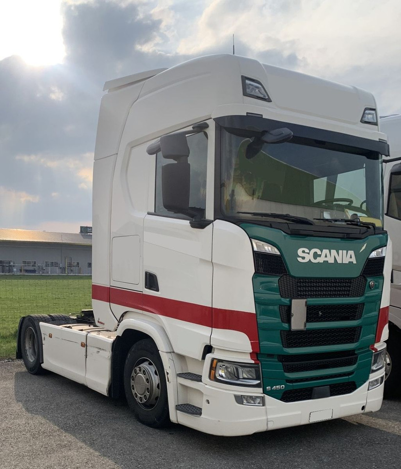 Scania S450 4x2, E6, Retarder, Hydraulik - Tractor unit: picture 1 Scania S450 4x2, E6, Retarder, Hydraulik - Tractor unit: picture 1