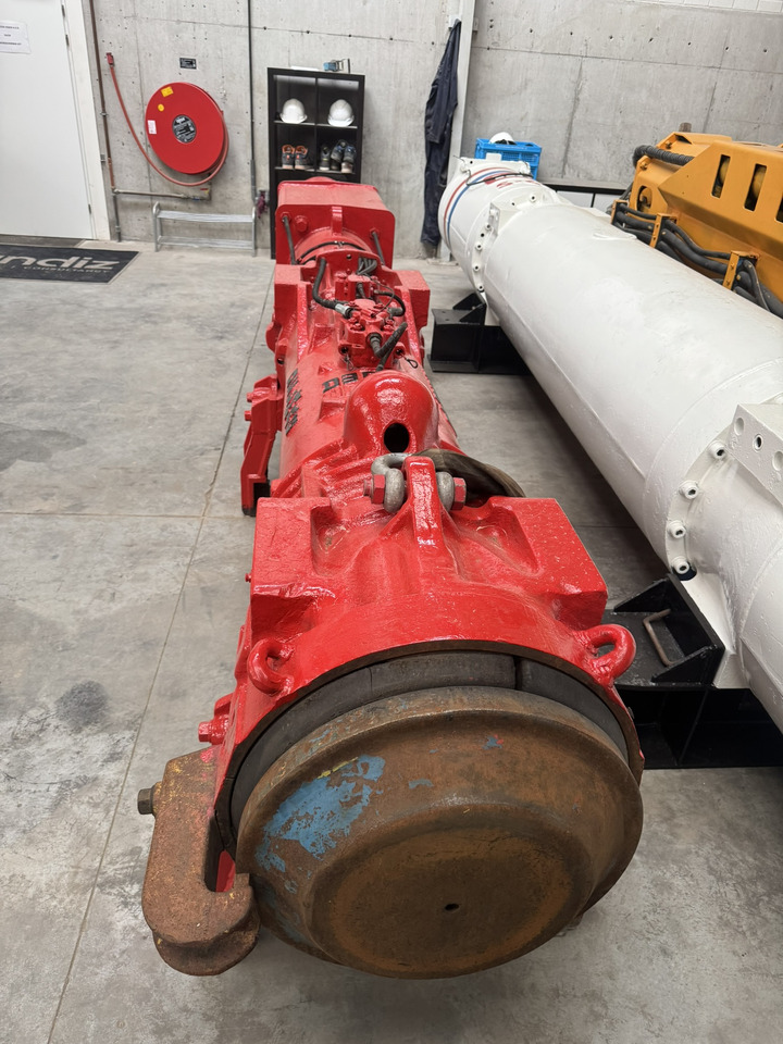 DELMAG D30-13 - Pile driver: picture 4 DELMAG D30-13 - Pile driver: picture 4