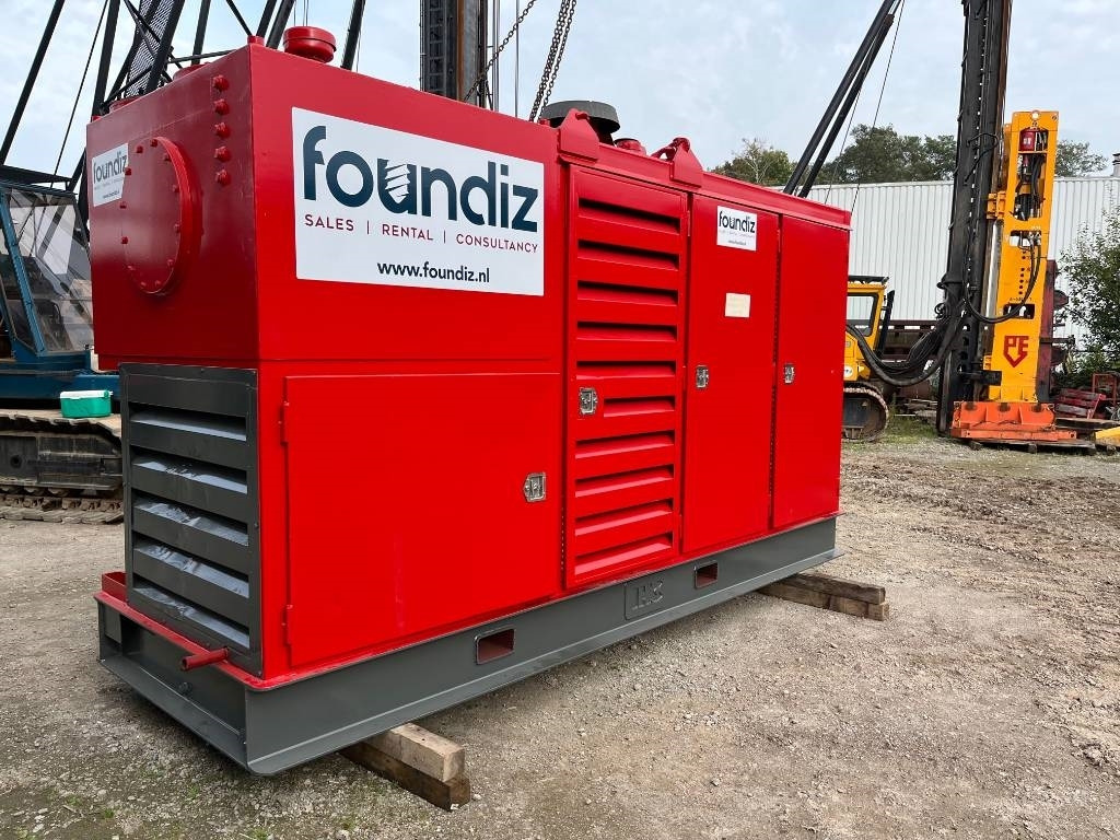 ICE 223 - Pile driver: picture 5 ICE 223 - Pile driver: picture 5