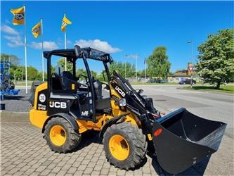 JCB 403 AGRI - Compact loader: picture 1 JCB 403 AGRI - Compact loader: picture 1