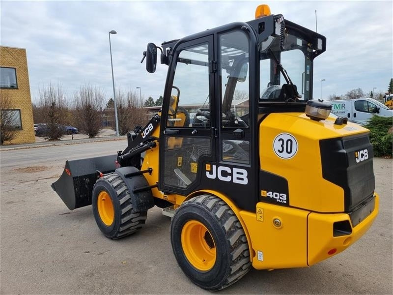 JCB 403 AGRI Plus model - Compact loader: picture 5 JCB 403 AGRI Plus model - Compact loader: picture 5