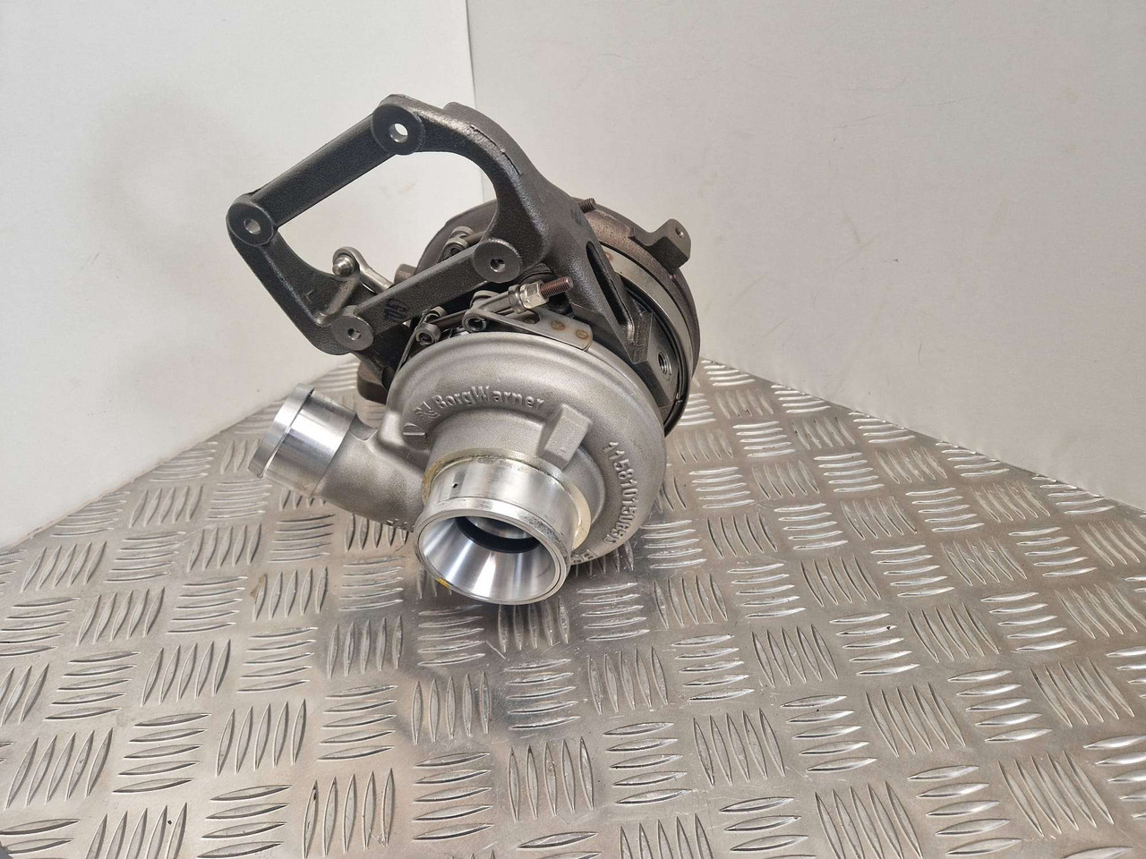 BorgWarner BV55 turbo charger JCB turbocharger - Engine and parts for Construction machinery: picture 5 BorgWarner BV55 turbo charger JCB turbocharger - Engine and parts for Construction machinery: picture 5