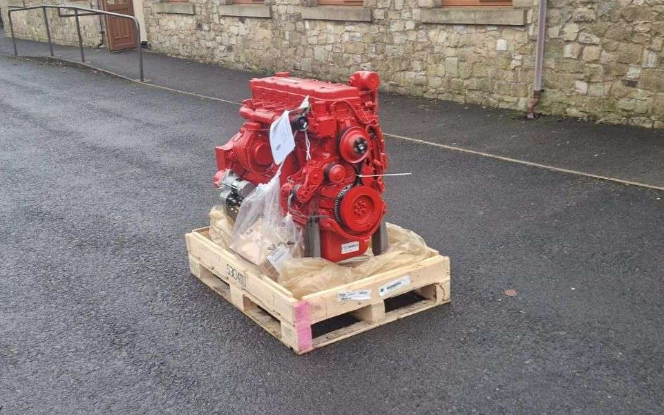 Cummins QSB 6.7 Engine CPL 4990 173kW (129hp) with CM850 (CM2850) ECU - Engine for Construction machinery: picture 3 Cummins QSB 6.7 Engine CPL 4990 173kW (129hp) with CM850 (CM2850) ECU - Engine for Construction machinery: picture 3