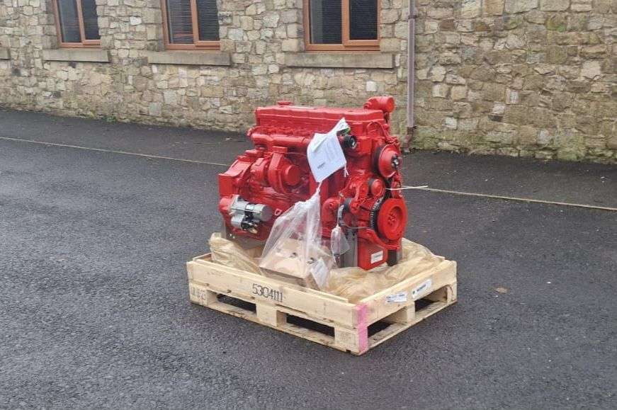 Cummins QSB 6.7 Engine CPL 4990 173kW (129hp) with CM850 (CM2850) ECU - Engine for Construction machinery: picture 2 Cummins QSB 6.7 Engine CPL 4990 173kW (129hp) with CM850 (CM2850) ECU - Engine for Construction machinery: picture 2