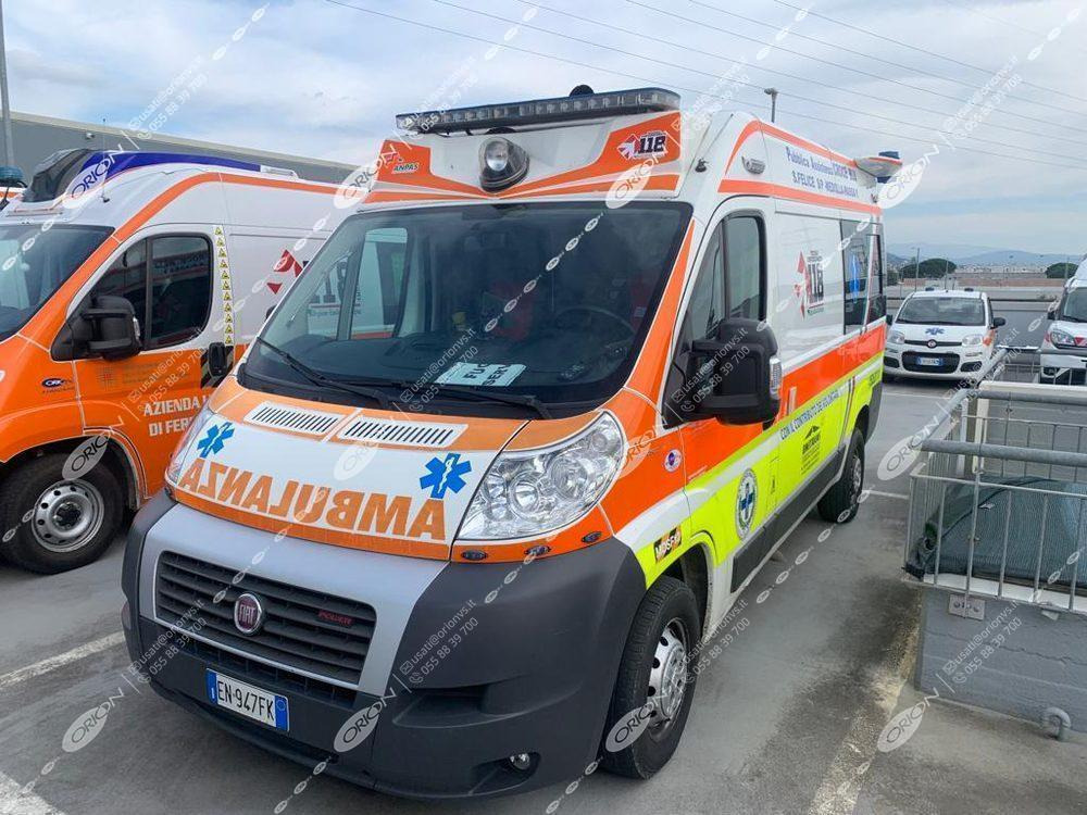 ORION FIAT 250 DUCATO - Ambulance: picture 1 ORION FIAT 250 DUCATO - Ambulance: picture 1