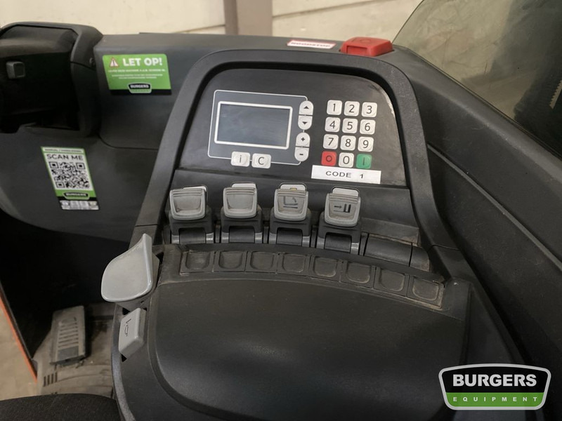 Reach truck BT RRE140: picture 7