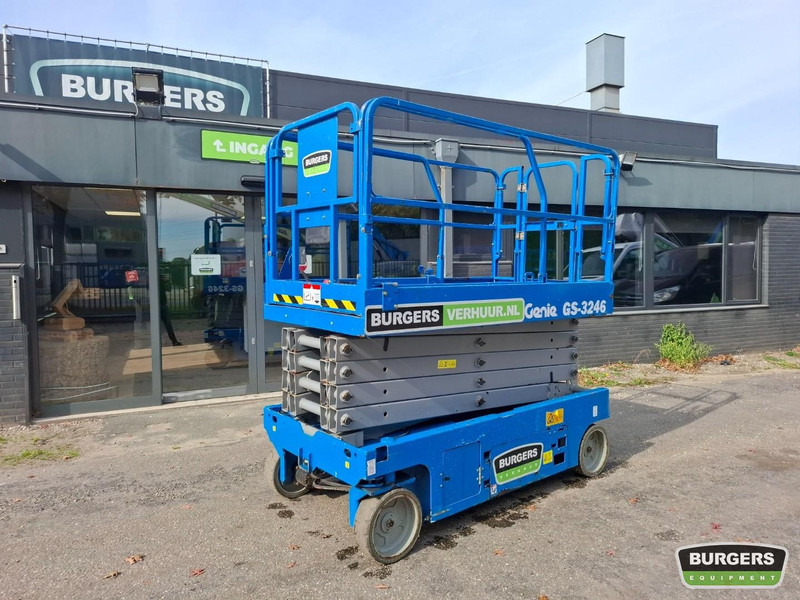 Genie GS3246 Nieuwe accus + lader - Scissor lift: picture 1 Genie GS3246 Nieuwe accus + lader - Scissor lift: picture 1