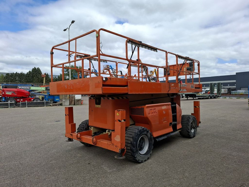 JLG 4394RT - Scissor lift: picture 3 JLG 4394RT - Scissor lift: picture 3