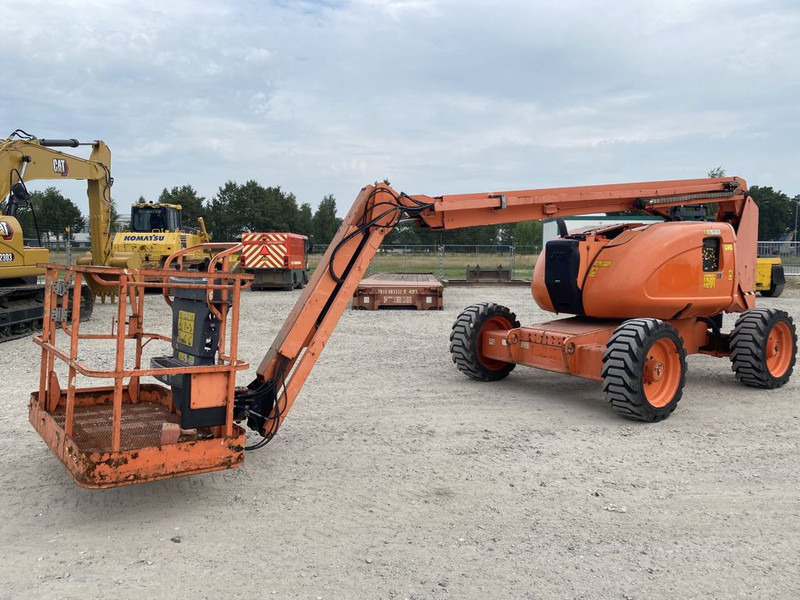 JLG 600AJ - Articulated boom: picture 2 JLG 600AJ - Articulated boom: picture 2
