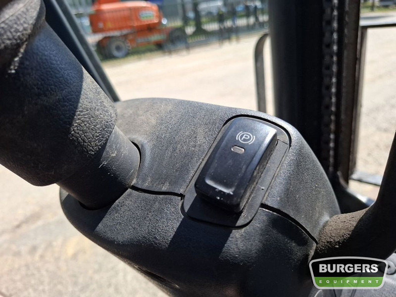 Electric forklift Linde E20PH: picture 9