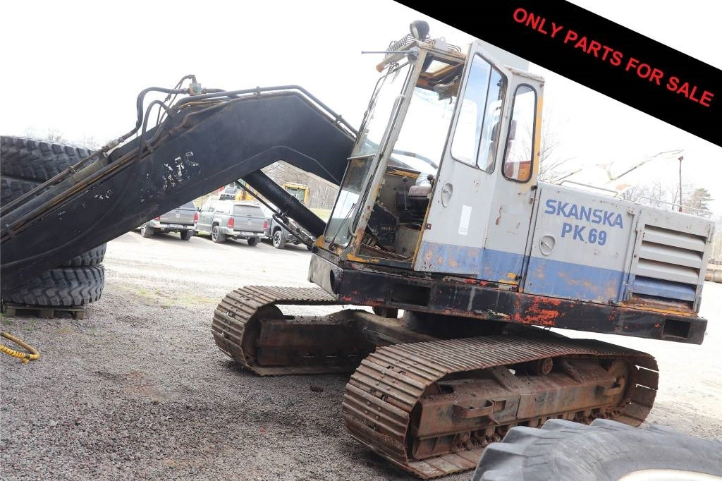 Åkerman H 7 B Dismantled. Only specific spare parts - Crawler excavator: picture 1 Åkerman H 7 B Dismantled. Only specific spare parts - Crawler excavator: picture 1