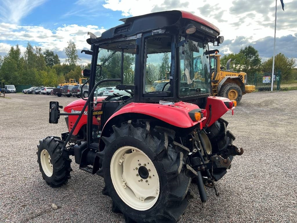 Branson 5025 C Dismantled. Only spare parts - Farm tractor: picture 3 Branson 5025 C Dismantled. Only spare parts - Farm tractor: picture 3