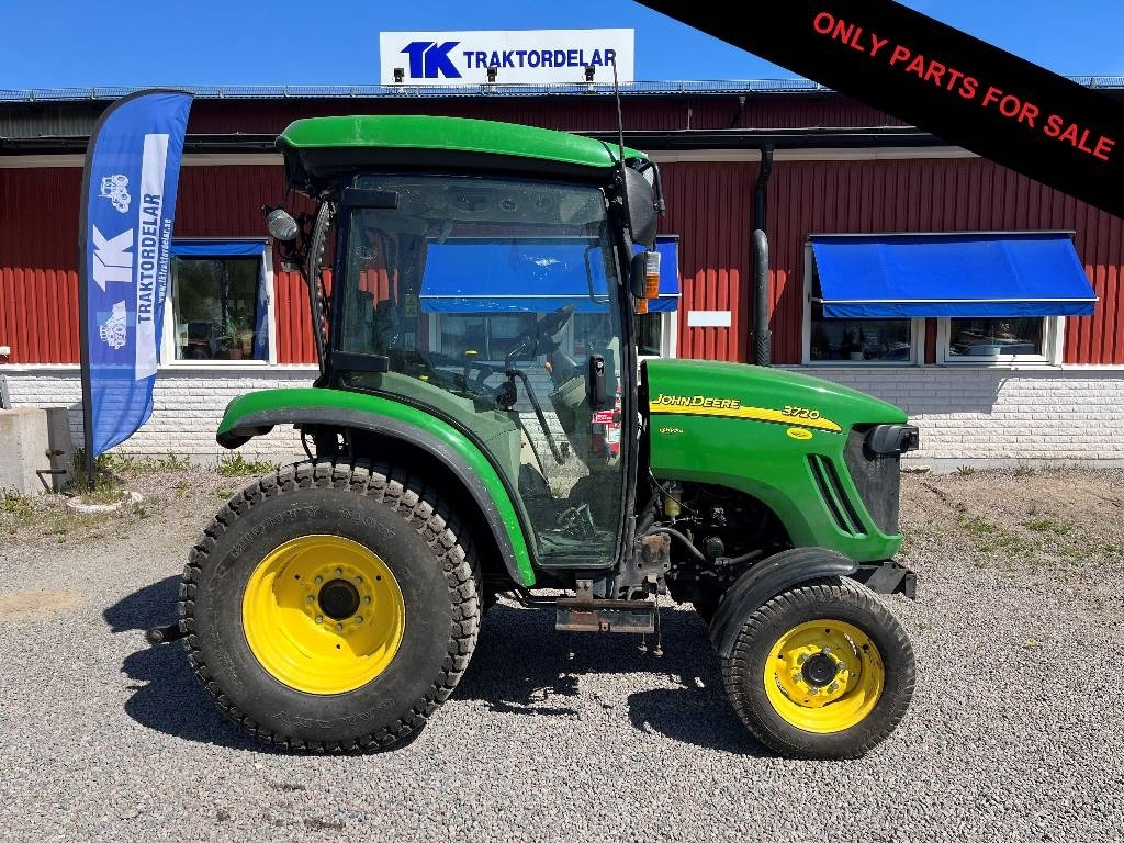 John Deere 3720 Dismantled: only spare parts - Farm tractor: picture 1 John Deere 3720 Dismantled: only spare parts - Farm tractor: picture 1