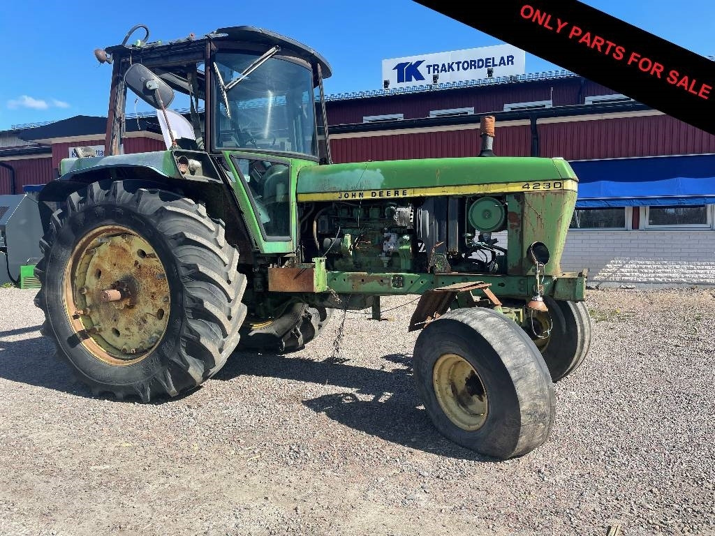 John Deere 4230 Dismantled. Only spare parts - Farm tractor: picture 1 John Deere 4230 Dismantled. Only spare parts - Farm tractor: picture 1