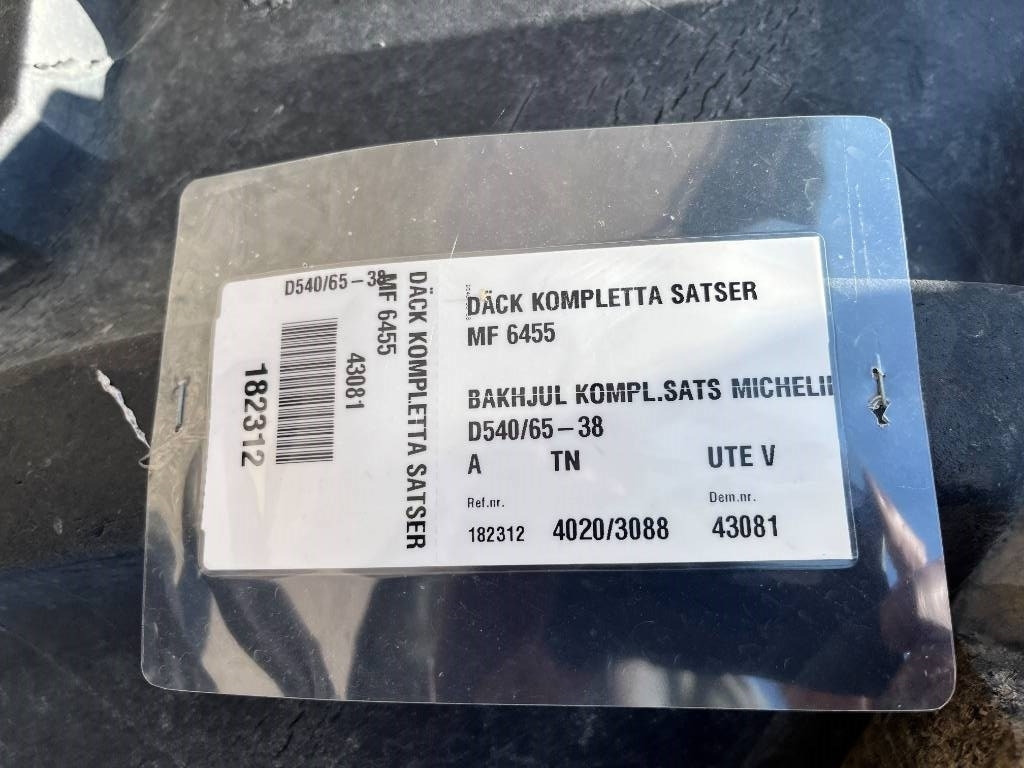 Michelin 540/65R38 till Massey Ferguson 6255 - Tire for Agricultural machinery: picture 2 Michelin 540/65R38 till Massey Ferguson 6255 - Tire for Agricultural machinery: picture 2