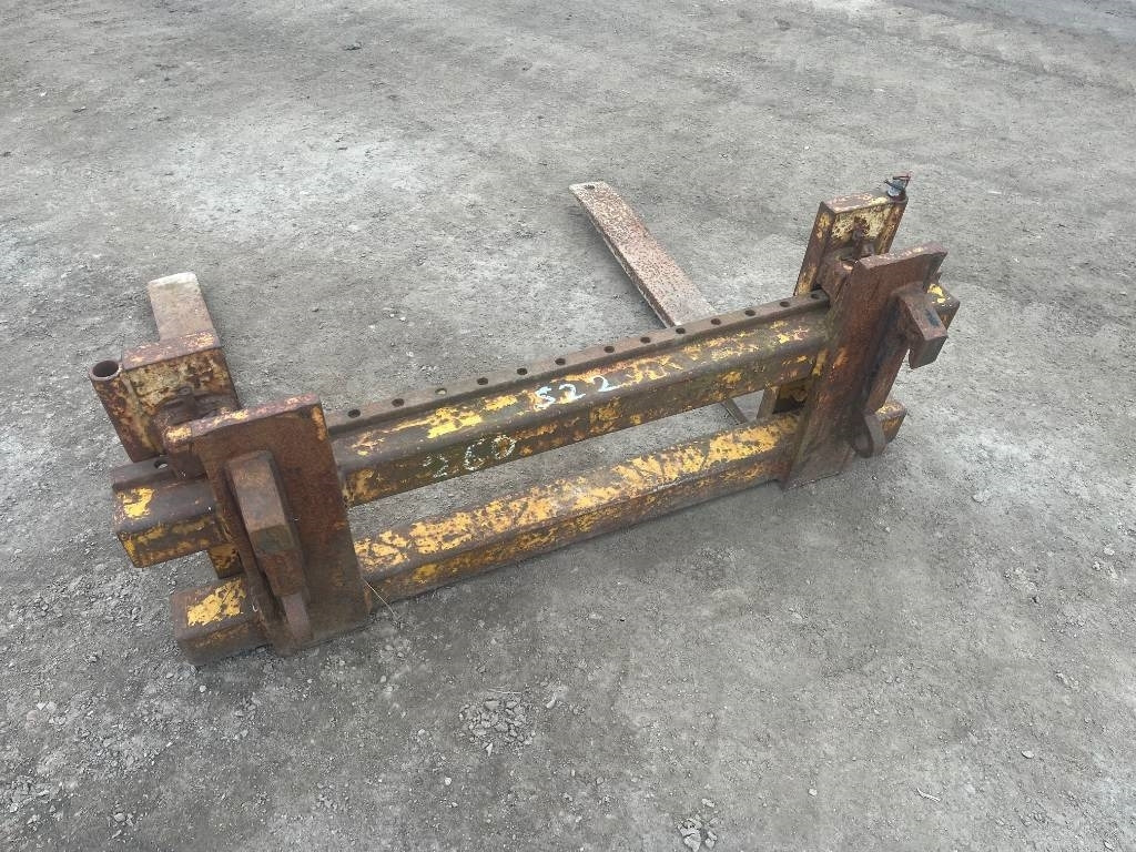 Pallgafflar / Gaffelställ Hymas Hymas 470 med fler - Forks for Construction machinery: picture 1 Pallgafflar / Gaffelställ Hymas Hymas 470 med fler - Forks for Construction machinery: picture 1